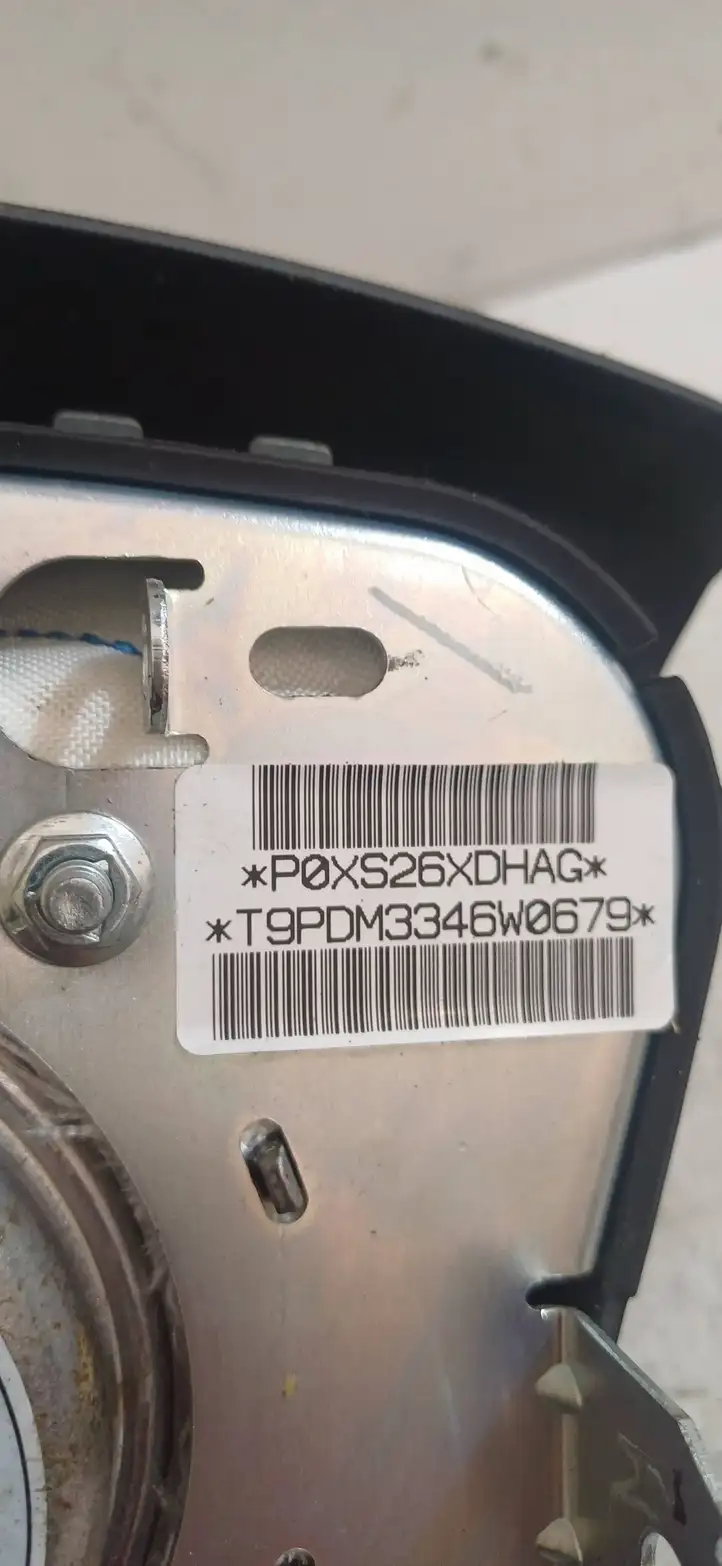 Dodge Caliber (2006 - 2012) P0XS26XDHAG Подушка безопасности руля — фото 5