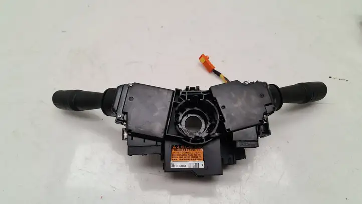 Toyota Auris E180 (2012 - 2018) 8924502060 Контактное кольцо SRS — фото 2