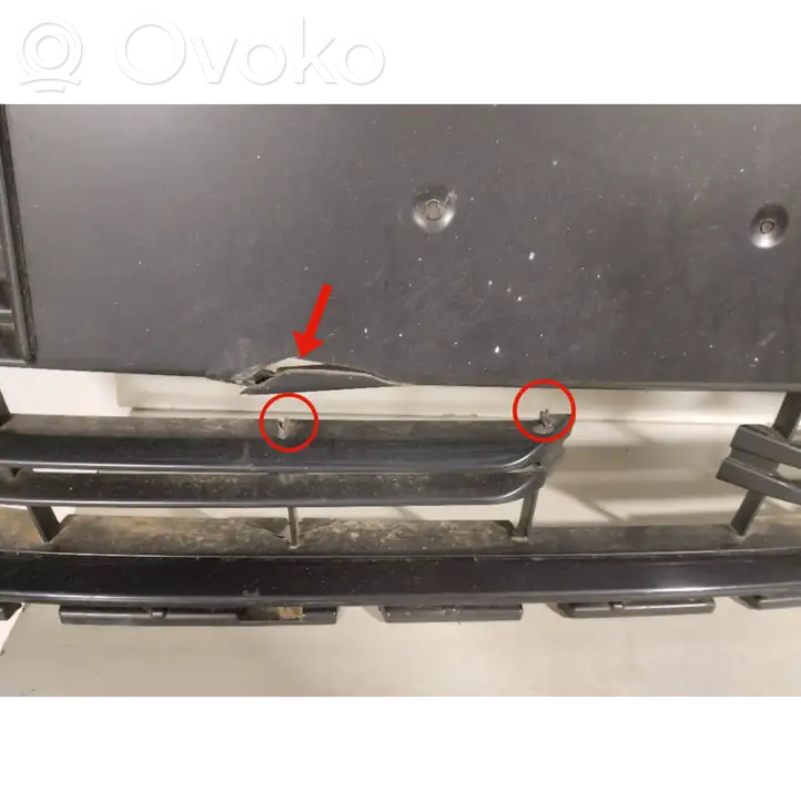 Audi A3/S3 8V (2016 - 2020) 8V3853651AB Верхняя решетка радиатора — фото 3