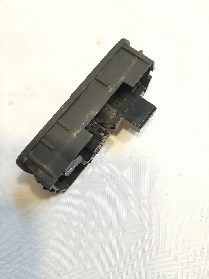Opel Vectra C (2002 - 2005) 24437646 Кнопка стеклоподъемников — фото 2