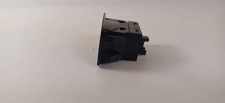 BMW 3 F30 F35 F31 (2012 - 2018) 9208106 Блок кнопок стеклоподъемников — фото 2
