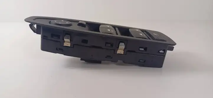 BMW 3 F30 F35 F31 (2012 - 2018) 9208110 Блок кнопок стеклоподъемников — фото 1