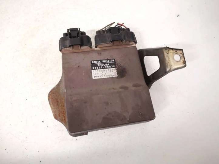 Toyota Avensis Verso (1995 - 2001)  8987120030 Блок управления топливных форсунок