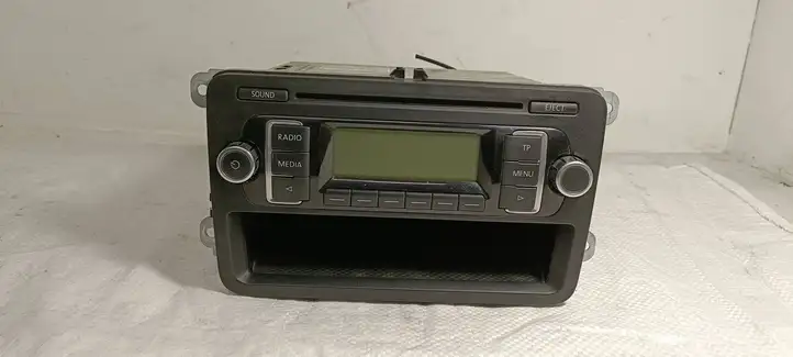 Volkswagen Golf V (2003 - 2009) 5M0035156A Магнитола / мультимедийная система — фото 1