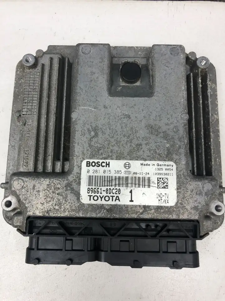 Toyota Yaris (2005 - 2009) 896610DC20 Блок управления двигателем (ECU) — фото 4