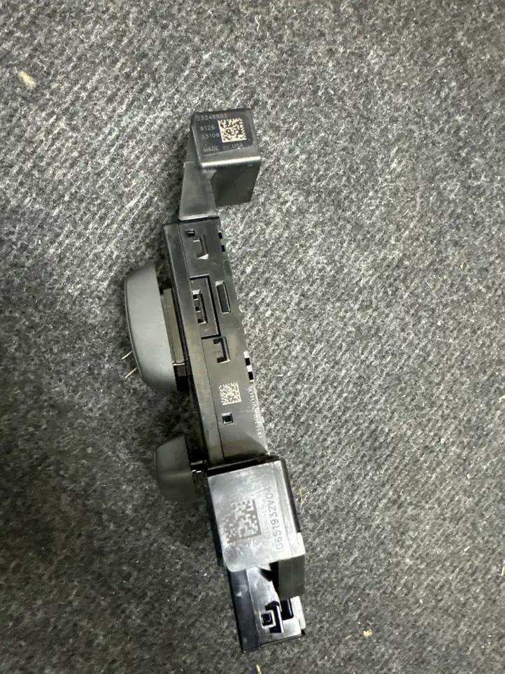 Chevrolet Camaro (2015 - 2018)  23248803 Модуль управления сидением