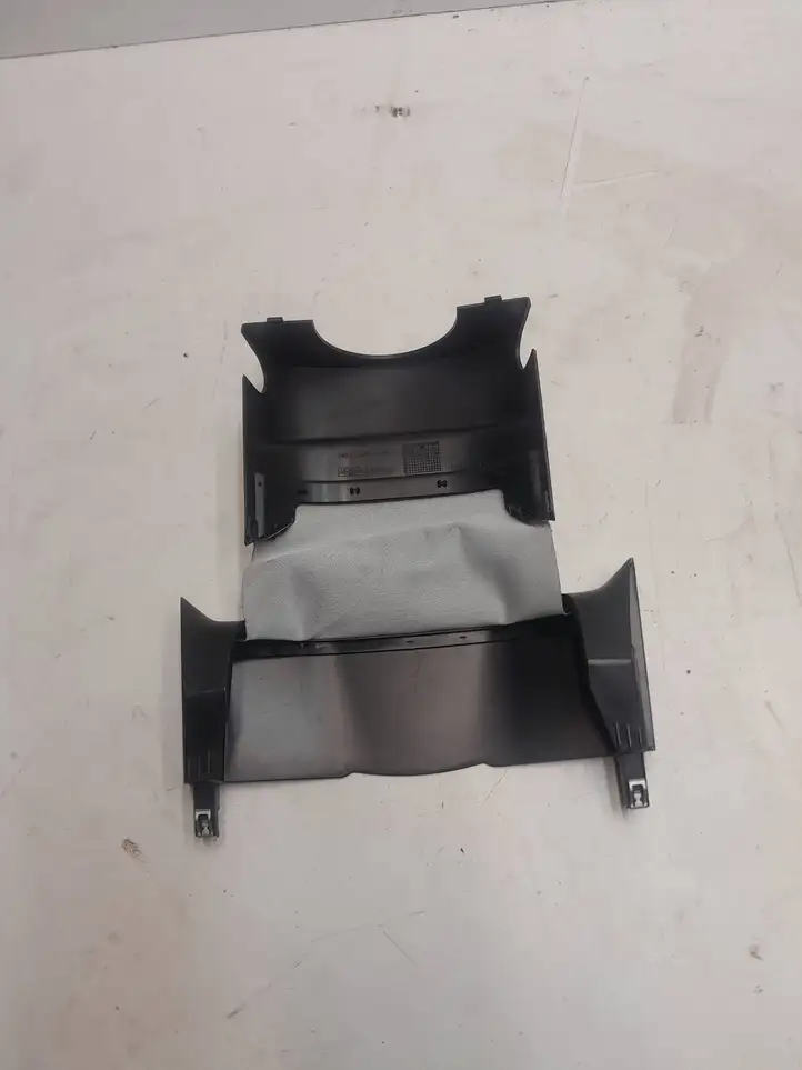 Ford Mondeo MK IV (2007 - 2014) 3M513530ABW Обшивка рулевой колонки — фото 2
