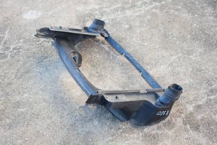 Mercedes-Benz R W251 (2005 - 2013)  2515000016 Отделка радиаторов