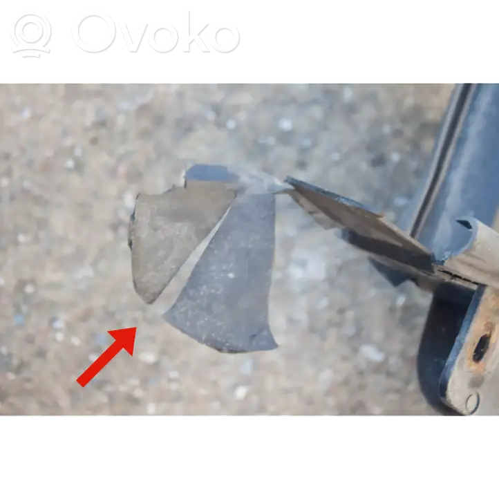 Mercedes-Benz R W251 (2005 - 2013)  2515000016 Отделка радиаторов