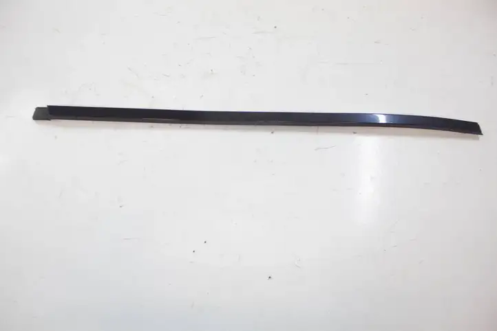 Mercedes-Benz CLC CL 203 (2008 - 2011) A2036982998 Накладка стоек лобового стекла — фото 2