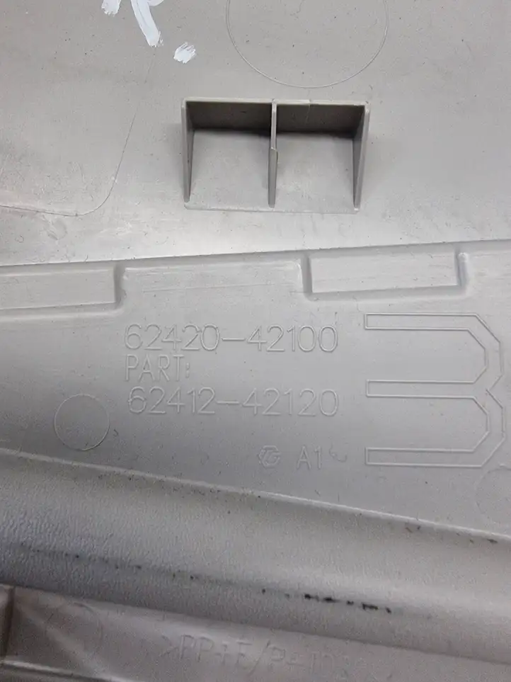 Toyota RAV 4 (XA50) (2018 - ) 6242042100 Верхняя обшивка стойки B — фото 5