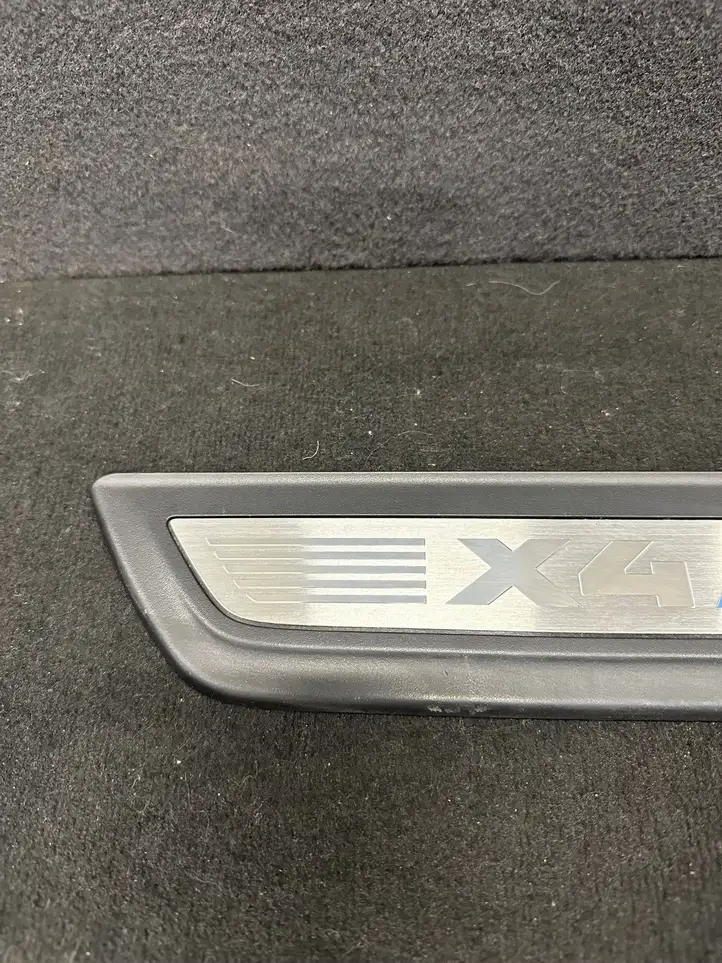 BMW X4 F26 (2014 - 2017) 7354251 Внутренняя отделка переднего порога — фото 2