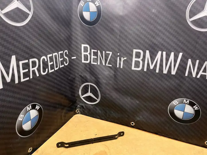 BMW 1 F20 F21 (2011 - 2019) 7596871 Держатель аккумулятора — фото 1
