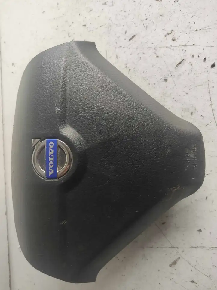 Volvo S60 (2004 - 2010) 30754311 Подушка безопасности руля — фото 1