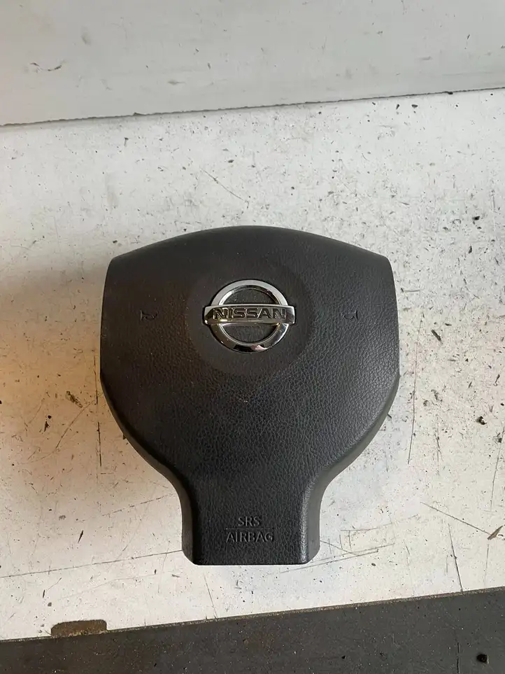 Nissan Note (E11) (2006 - 2014) 3055429 Подушка безопасности руля — фото 1
