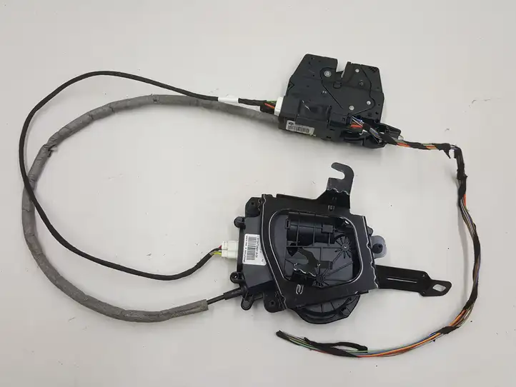 BMW 3 F30 F35 F31 (2012 - 2018) 5124726951605 Электропривод крышки багажника — фото 1