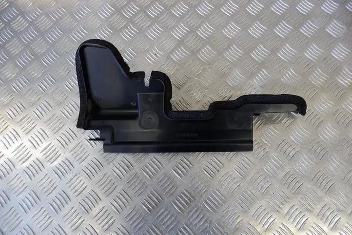 Toyota Yaris XP210 (2020 - ) 16595K0020 Дефлектор воздуха — фото 4