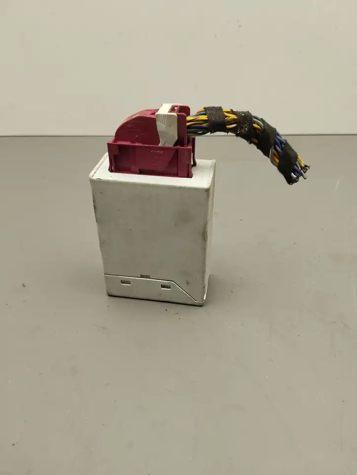 BMW 5 E39 (1996 - 2003) 61358375964 Блок управления светом — фото 2