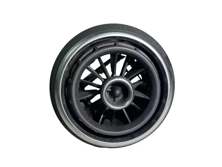 Audi A3/S3 8V (2012 - 2016) 8V0820901B Боковой воздушный дефлектор — фото 1