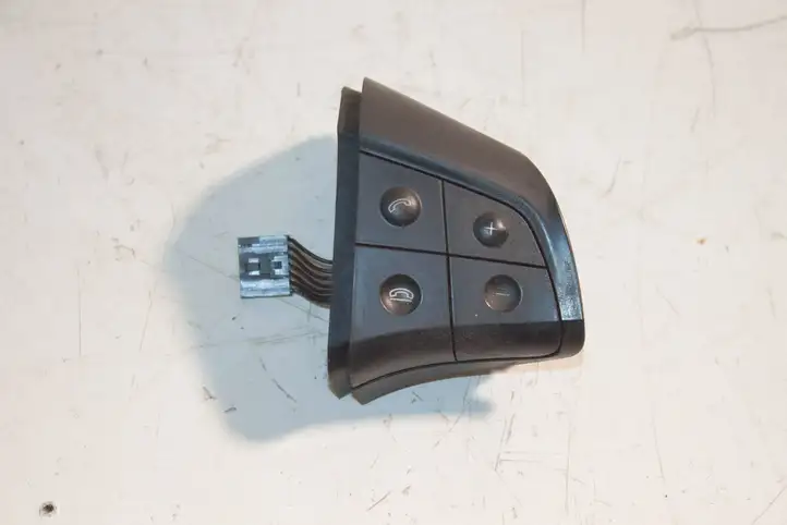 Mercedes-Benz Vito Viano W639 (2003 - 2010) A2518210151 Кнопки на рулевом колесе — фото 5