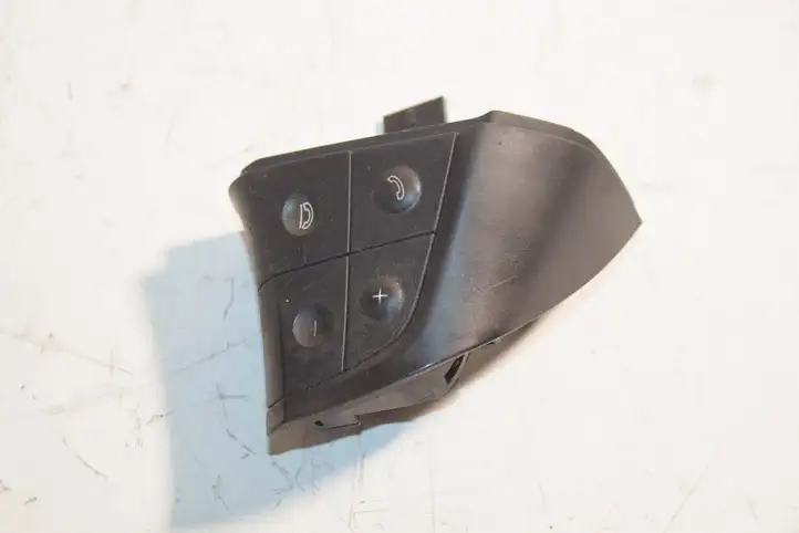 Mercedes-Benz Vito Viano W639 (2003 - 2010) A2518210151 Кнопки на рулевом колесе — фото 6