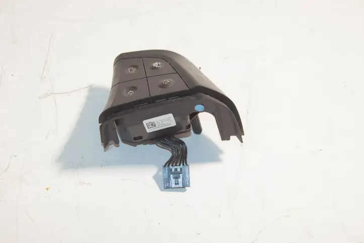 Mercedes-Benz ML W164 (2005 - 2011) A2518210251 Кнопки на рулевом колесе — фото 7