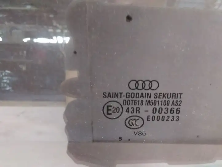 Audi A8 S8 D3 4E (2005 - 2007) Стекло задней двери — фото 2
