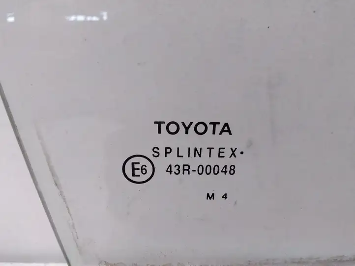 Toyota Yaris (2005 - 2009) Стекло задней двери — фото 2
