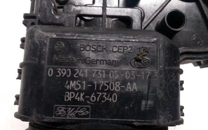 Ford Focus (2005 - 2008) 4M5117508AA Двигатель стеклоочистителей — фото 4