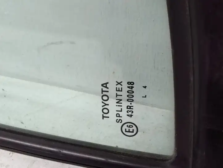 Toyota Yaris (2005 - 2009) Форточка двери — фото 4