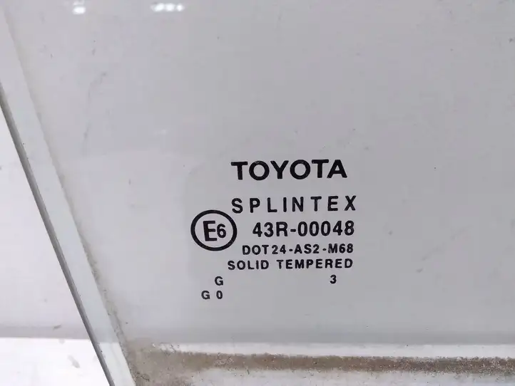 Toyota Avensis T250 (2003 - 2006) Стекло задней двери — фото 2