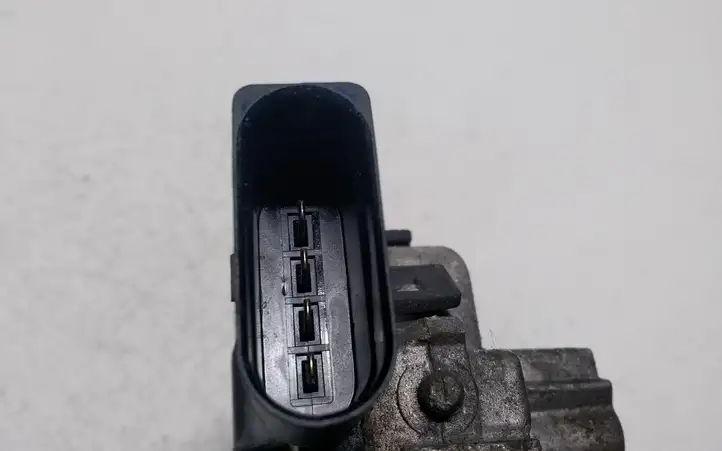 Opel Astra H (2004 - 2009) 0390241538 Двигатель стеклоочистителей — фото 3