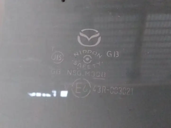 Mazda 5 (2010 - 2016) Стекло задней двери — фото 2