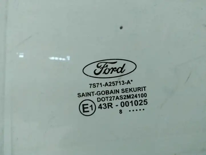 Ford Mondeo MK IV (2007 - 2014) Стекло задней двери — фото 2