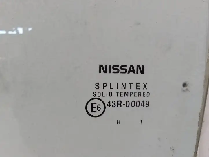 Nissan Primera (2001 - 2008) Стекло задней двери — фото 2