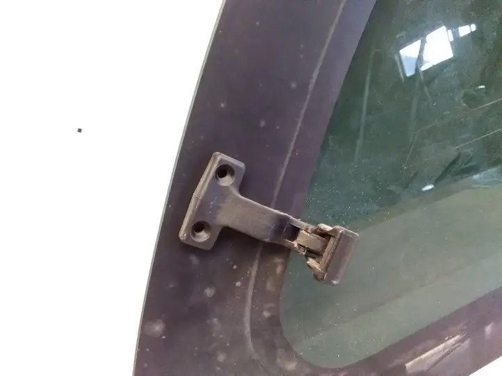 Mazda MPV (1999 - 2006) Заднее боковое стекло — фото 3