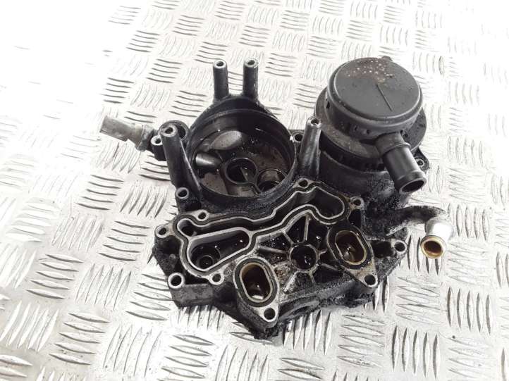 059115397K Audi A4 S4 B7 8E 8H Kita variklio detalė