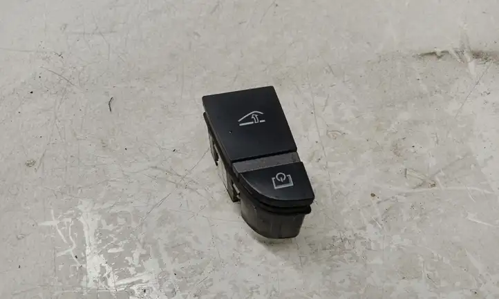 Audi A6 S6 C6 4F (2004 - 2008) 4F1927227A Ручка бардачка — фото 1