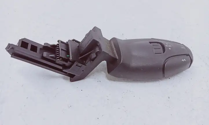 Peugeot 307 CC (2001 - 2005) 9643454880 Мултифункционный включатель управления / ручка — фото 1