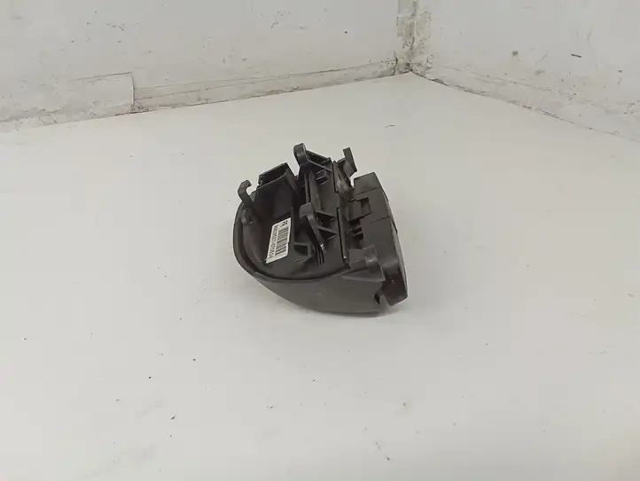 Chevrolet Captiva (2006 - 2011) 96628527 Кнопки на рулевом колесе — фото 2