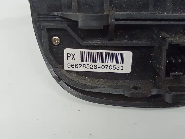 Chevrolet Captiva (2006 - 2011) 96628528 Кнопки на рулевом колесе — фото 5