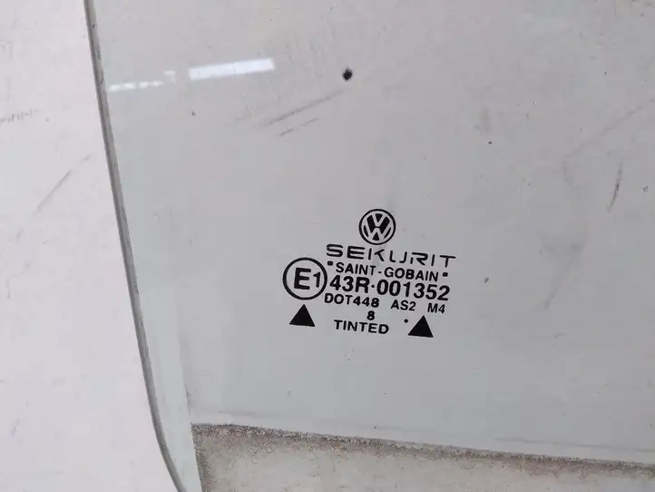 Volkswagen Golf IV (1998 - 2005) Стекло задней двери — фото 2