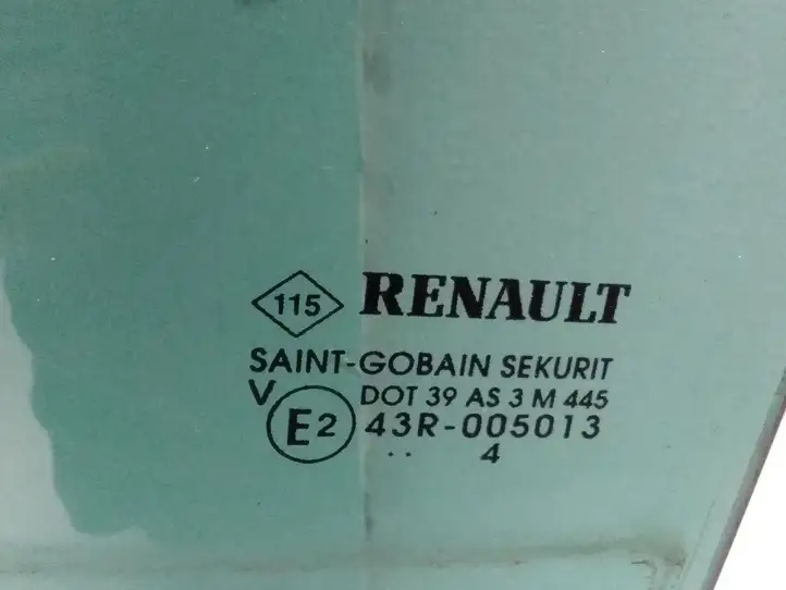 Renault Espace - Grand espace IV (2004 - 2014) Стекло задней двери — фото 2