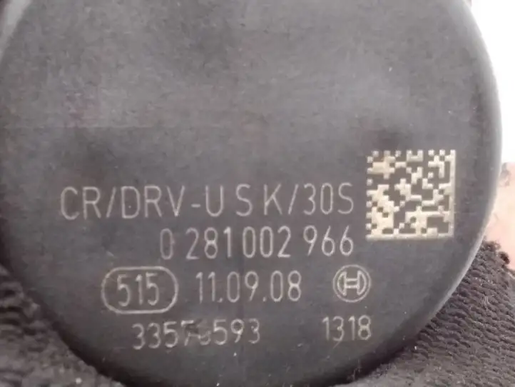 Honda CR-V (2009 - 2012) 0281002966 Регулятор давления топлива — фото 2