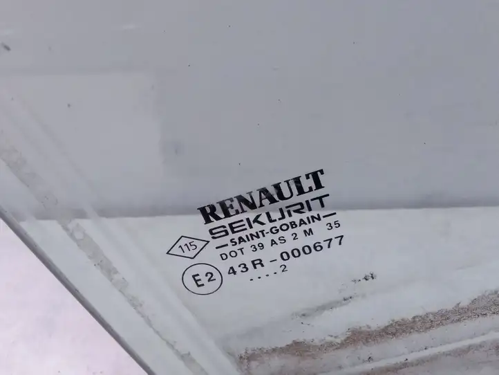 Renault Vel Satis (2002 - 2005) Стекло задней двери — фото 2