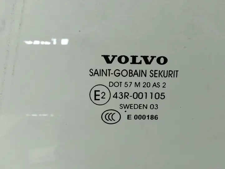 Volvo S60 (2000 - 2004) Стекло задней двери — фото 2