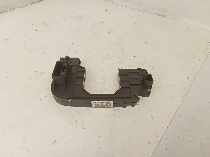 Audi Q7 4L (2005 - 2009) 4F0953549D Датчик угла поворота руля — фото 3