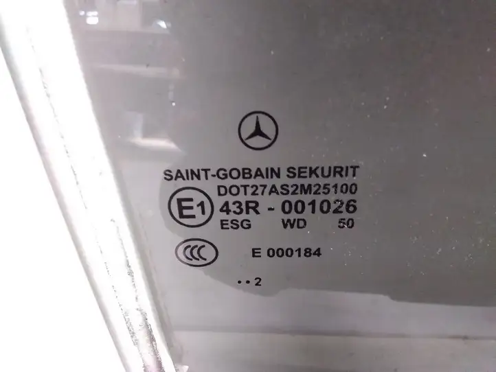 Mercedes-Benz CLS C218,X218 (2011 - 2017) Стекло задней двери — фото 2