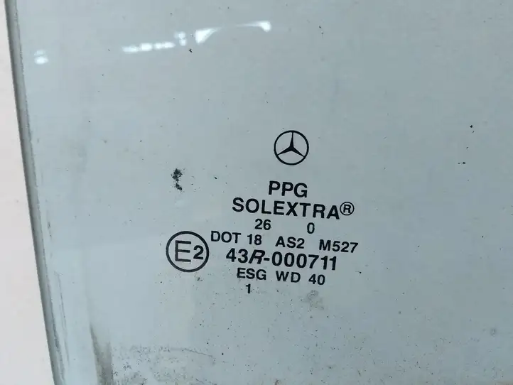 Mercedes-Benz E W210 (1995 - 2002) Стекло задней двери — фото 2