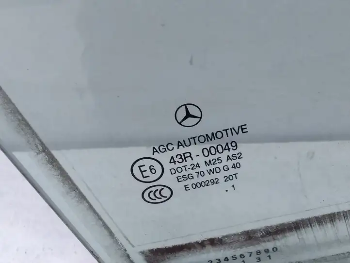 Mercedes-Benz C W204 (2007 - 2014) Стекло задней двери — фото 2